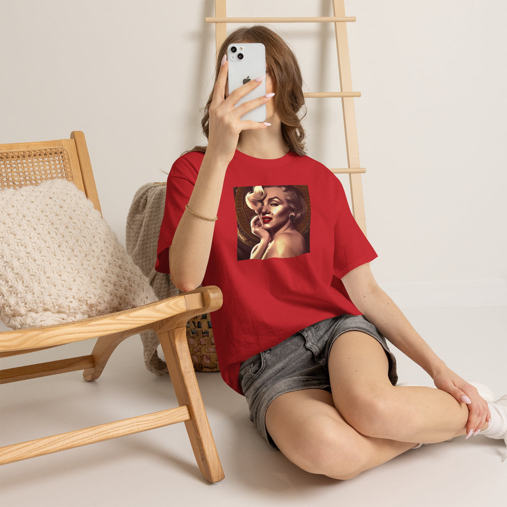 Vintage Glam Portrait Tee — Retro Pinup Art T-Shirt