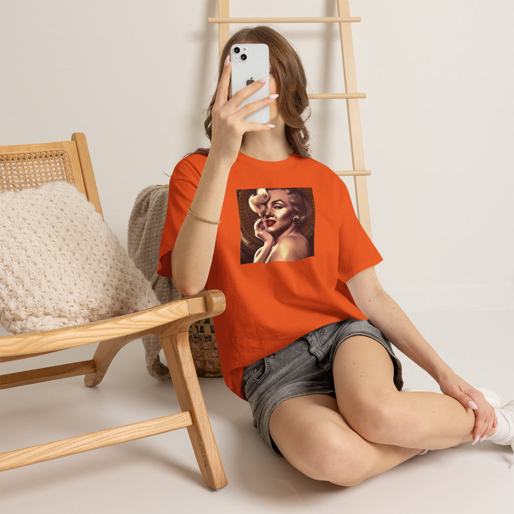 Vintage Glam Portrait Tee — Retro Pinup Art T-Shirt