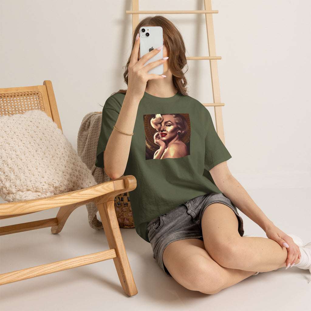 Vintage Glam Portrait Tee — Retro Pinup Art T-Shirt